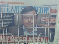 Bart De Wever achter de tralies